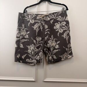 Faherty‎ Brand Mens Board Shorts 34 Grey Floral Hibiscus Swim Trunks MSS2208-CAF